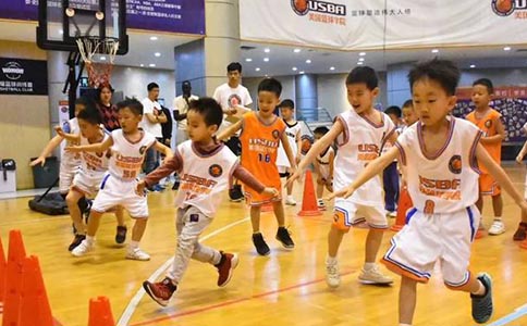 济南青少儿篮球培训机构推荐