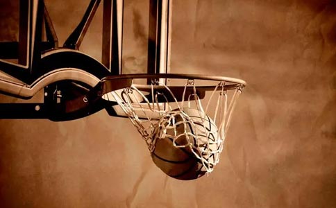 天津USBA美国篮球学院在提升孩子篮球技能的同时也培养孩子的优秀品质