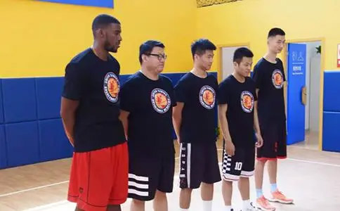 成都USBA美国篮球学院青少年篮球培训